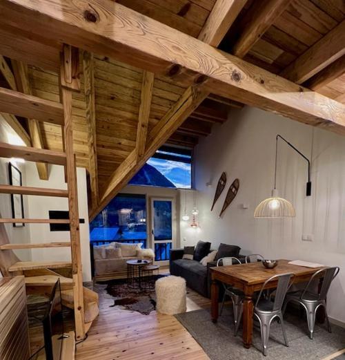 Muntanyo Luxury Lodge Con Sauna, Parking Y Guardaesquis En Ruda Тредо Экстерьер фото